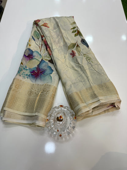 Russian Viscose Crepe Silk Chittpallu Saree with Heritage Print and Zari Border for Women