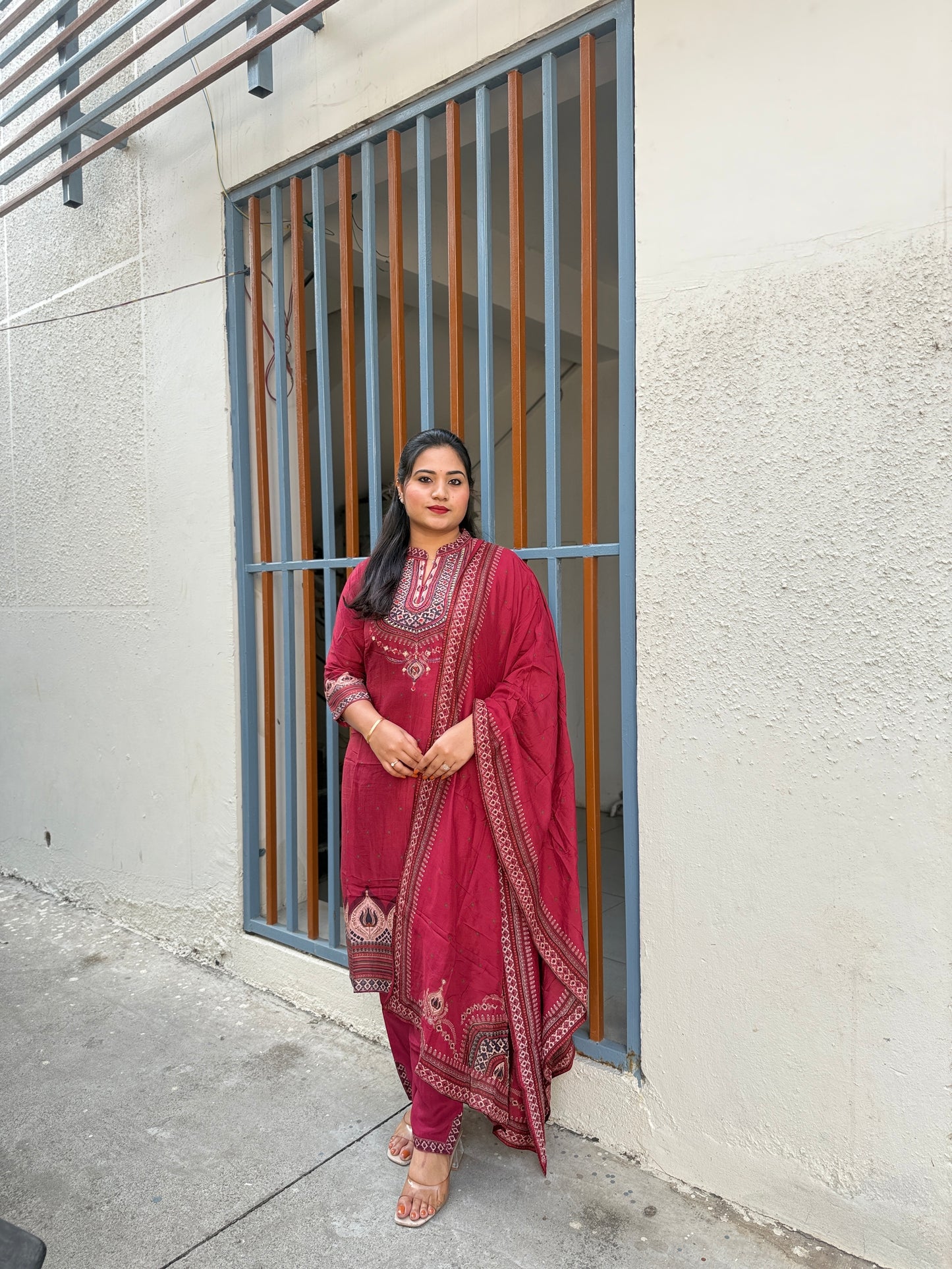 Pure silk suit set for women with cotton lining, embroidered kurta pant dupatta, festive stitched design