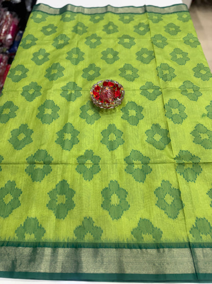 Women’s woven saree with butta motifs, contrast pallu border and tassel pallu, traditional wear, multiple colors