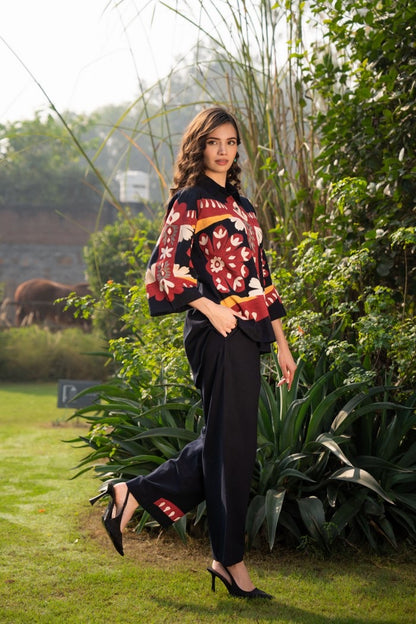 Cotton Poplin Oversized Co-Ord Set with Hand Brush Painted Design – Artistic Casual Wear for Women (Sizes 38 to 44)