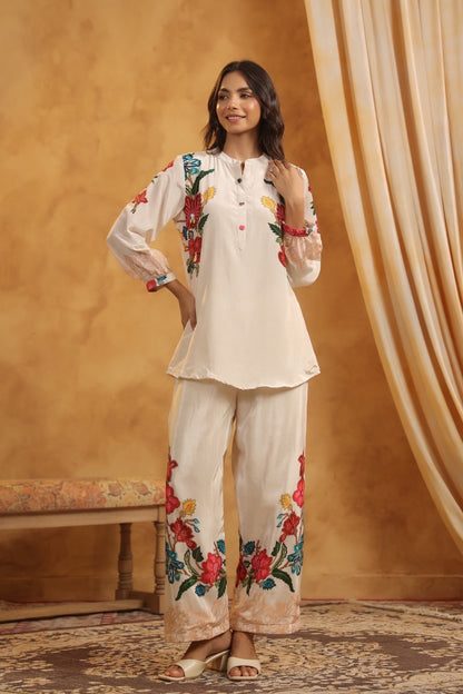Premium Crepe Co-Ord Set with Floral Placement Print, Button and Tassel Detailing – Ethnic Wear for Women (38 to 44)