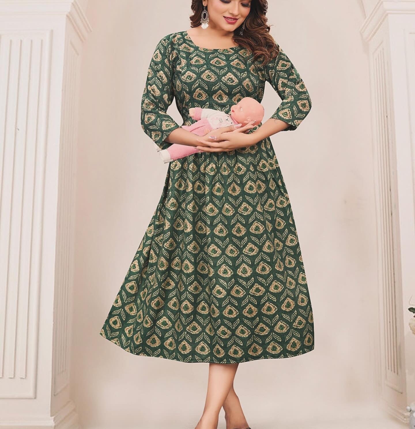 Rayon Capsule Print Relaxed Kurti with Functional Side Zips – XL & XXL