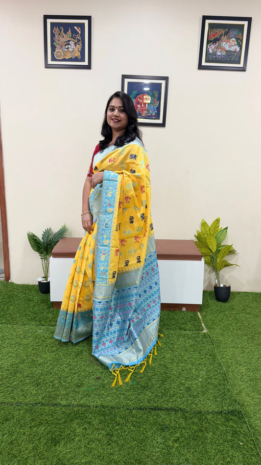 Banarasi Cotton Silk Saree with Traditional Motifs and Contrast Pallu – Festive Wear for Women