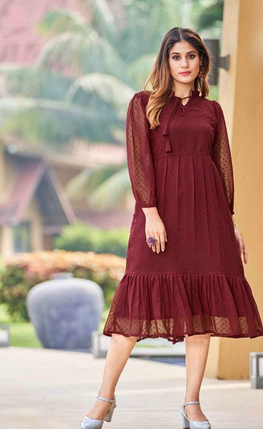 Bubble Georgette Tunic for Women with Inner Lining and Side Pocket