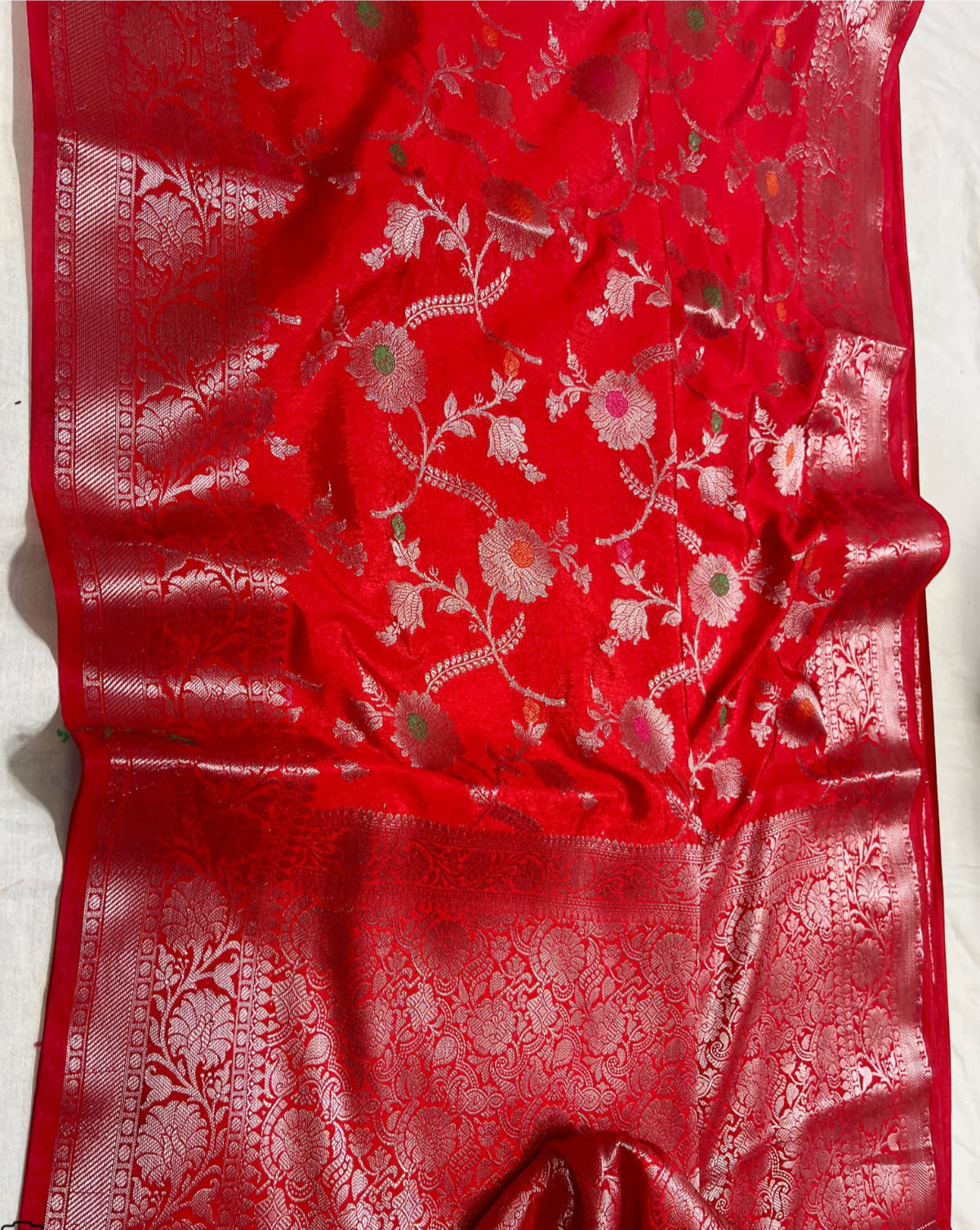 Banarasi Semi Dupion Silk Saree with Jaal Meenakari Design and Gold Zari Weaving Blouse Piece