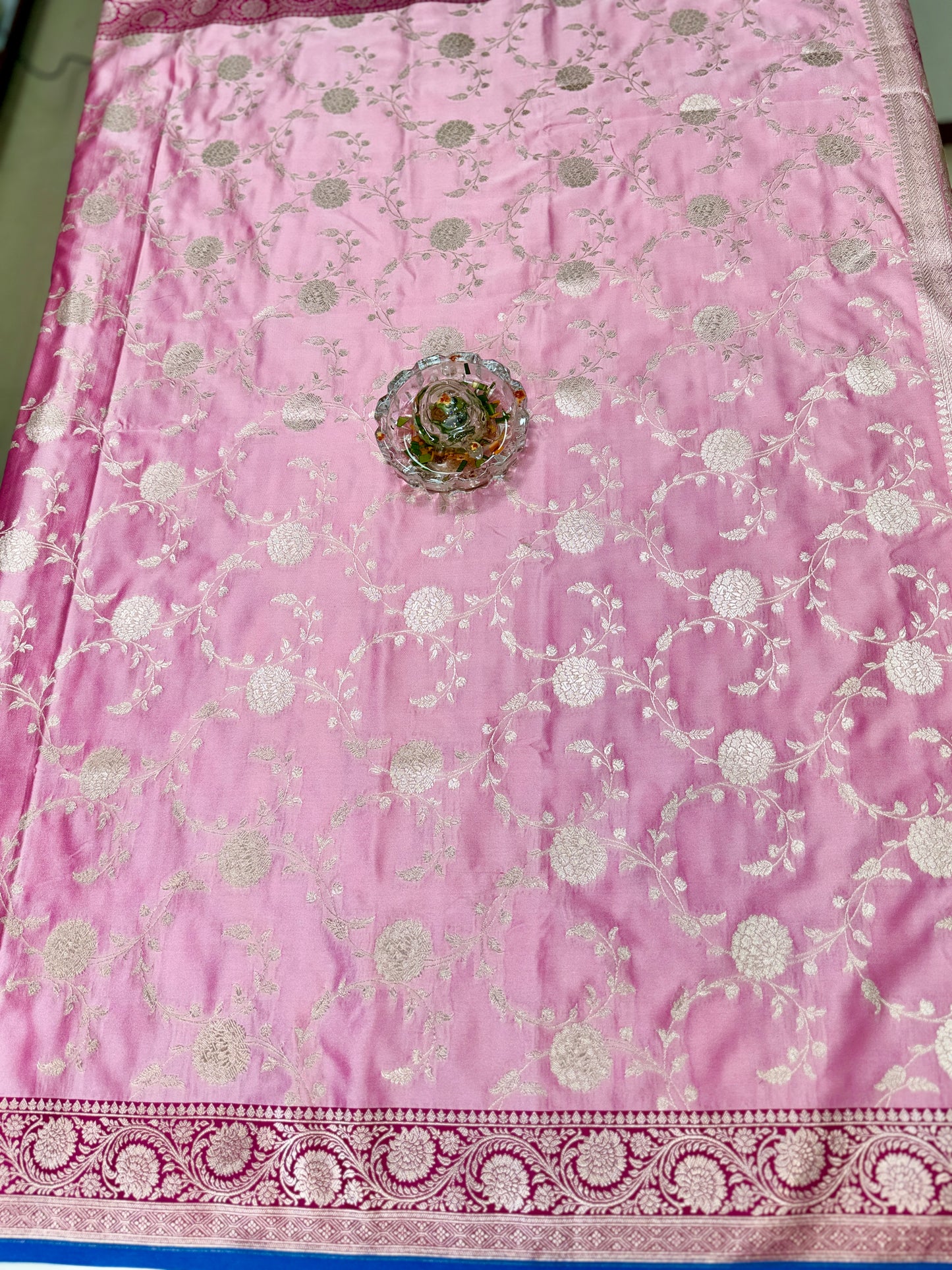 Banarasi Mashru Katan Silk Saree in Pink and Magenta with Contrast Blouse Piece – Women’s Festive Wear