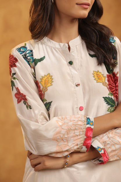 Premium Crepe Co-Ord Set with Floral Placement Print, Button and Tassel Detailing – Ethnic Wear for Women (38 to 44)