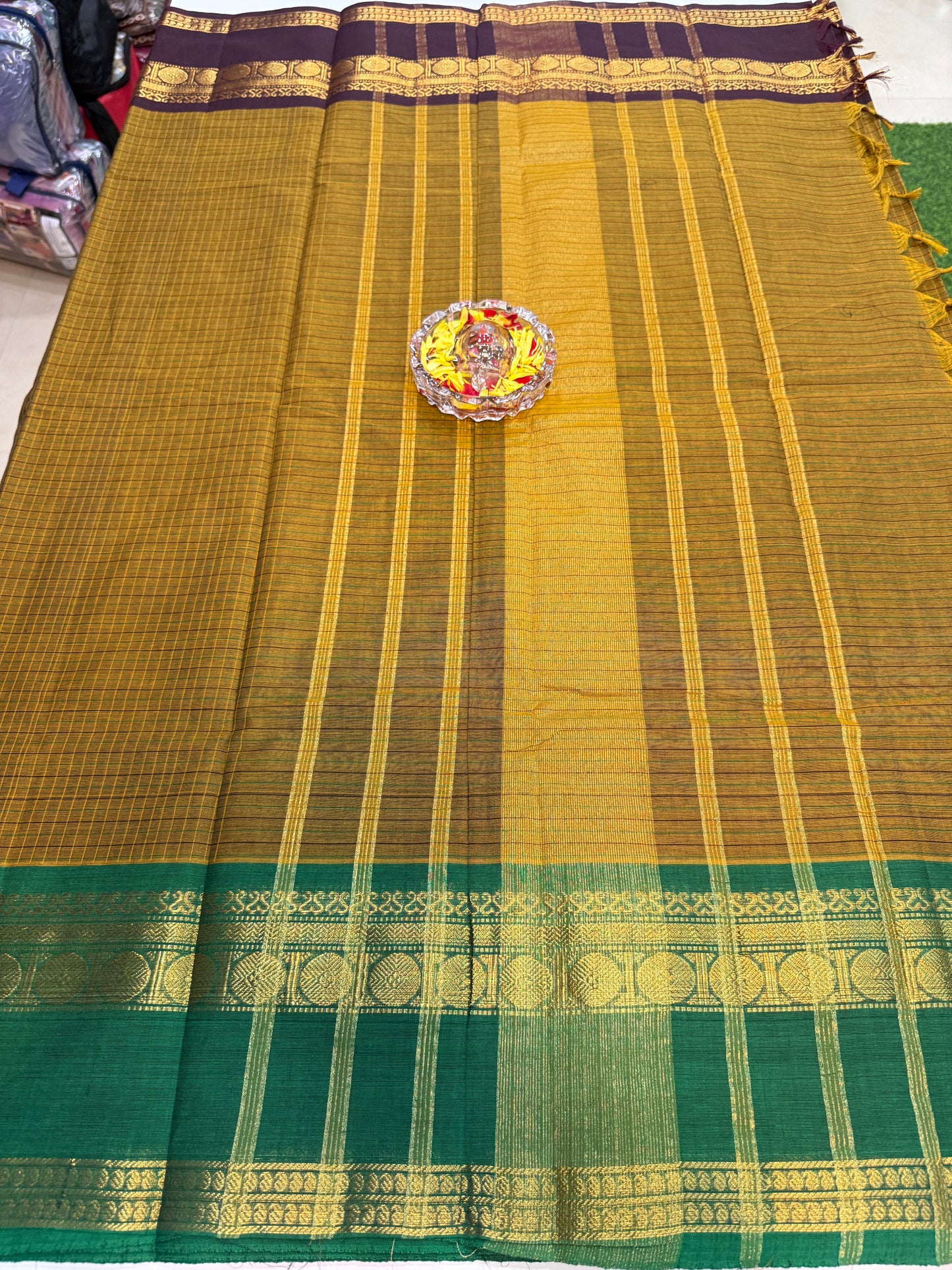 Kanchi cotton saree with checked putta design and zari thread border, 6.2m with running blouse, women’s traditional saree
