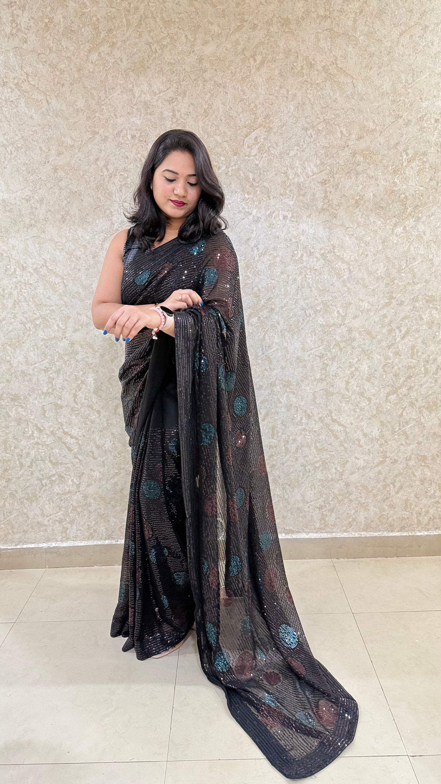 Smooth Georgette Saree with Fancy Unstitched Blouse – Festive Wear Saree for Women