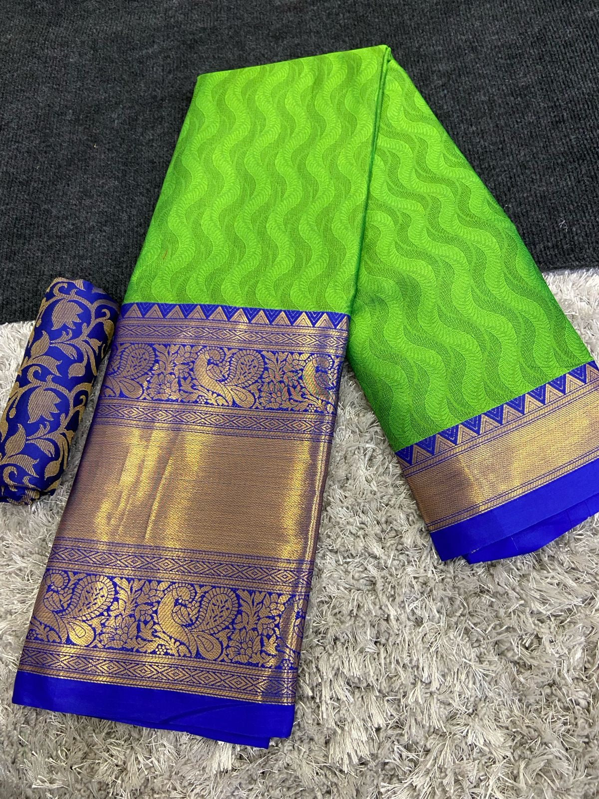 Cotton Silk Saree with Broad Contrast Jacquard Border and Matching Blouse – Festive and Wedding Wear