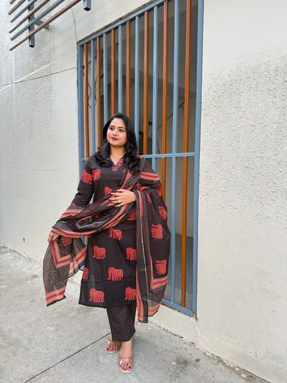 Pure Cotton Elephant Print Kurta Pant Dupatta Set for Women – Black & Red, Sizes 38–46