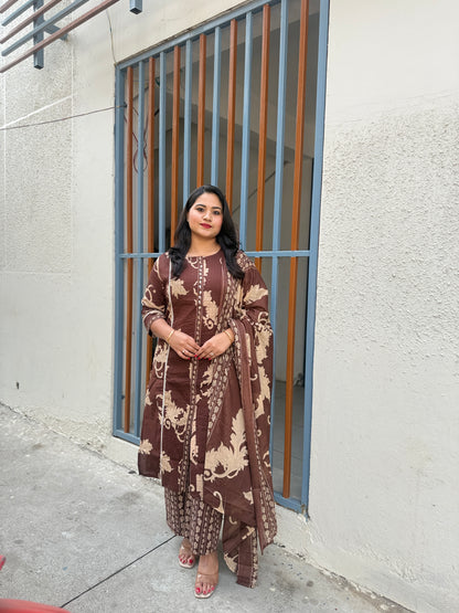 Women’s brown cotton 60x60 straight kurta palazzo set with printed dupatta, M–3XL