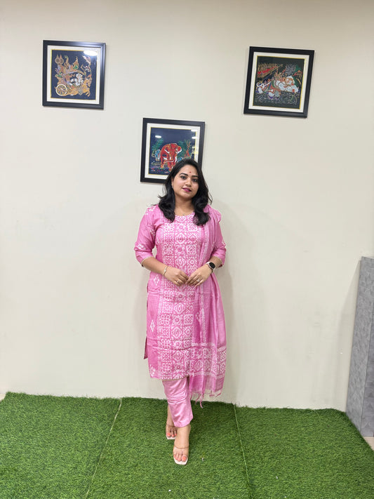 Chanderi Batik Print Kurti Pant Dupatta Set for Women – Traditional 3-Piece Ethnic Set – Sizes 38 & 44