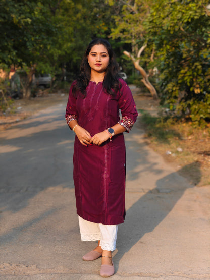Women’s Cotton Kurti in Deep Maroon with Embroidered Sleeves – Straight Fit – Size 2XL