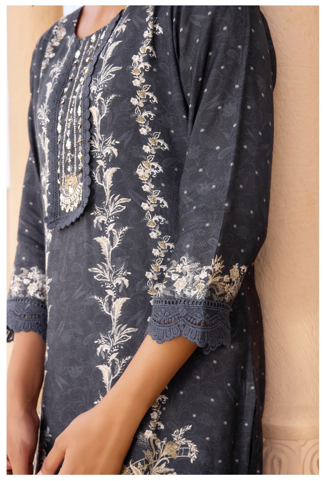 Digital Muslin Kurta Set with Moti Mirror Handwork, Shantoon Pant & Lace Dupatta – M to XXL