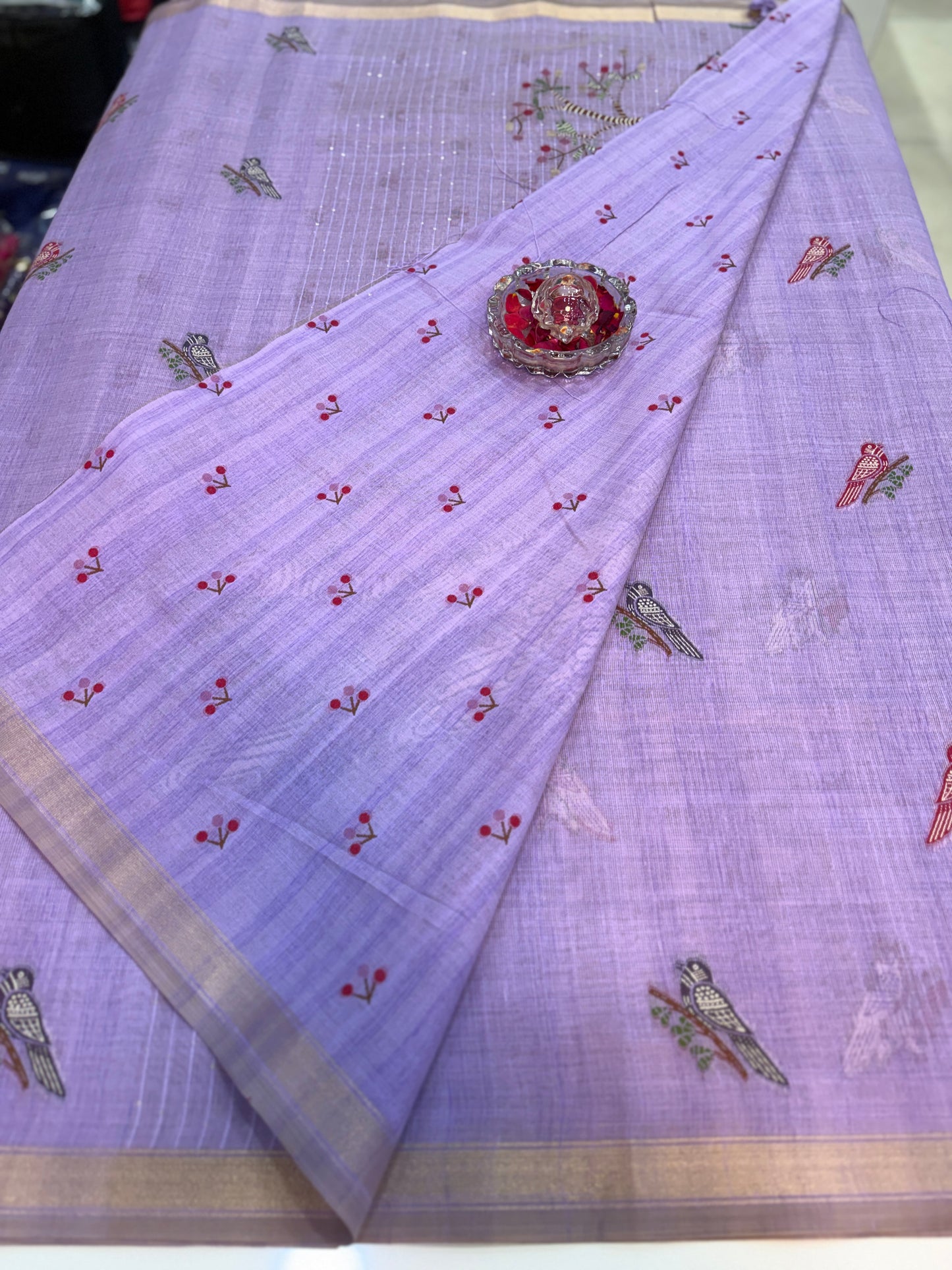 Ghicha cotton saree with bird motif pallu and tassel border, printed cotton saree for women