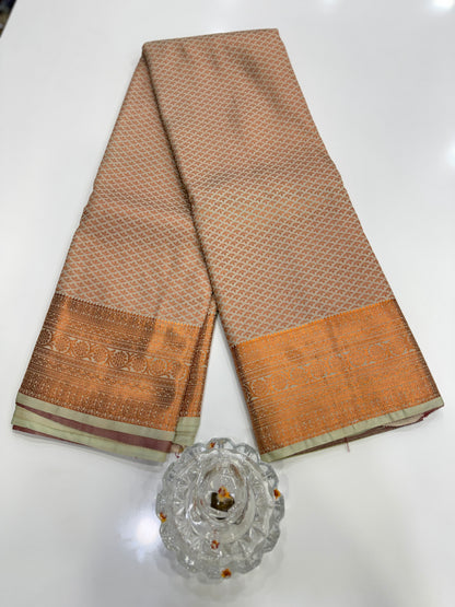 Soft Silk Saree with Samutrika Weaving and Contrast Zari Border for Women – Lightweight Festive Wear Saree