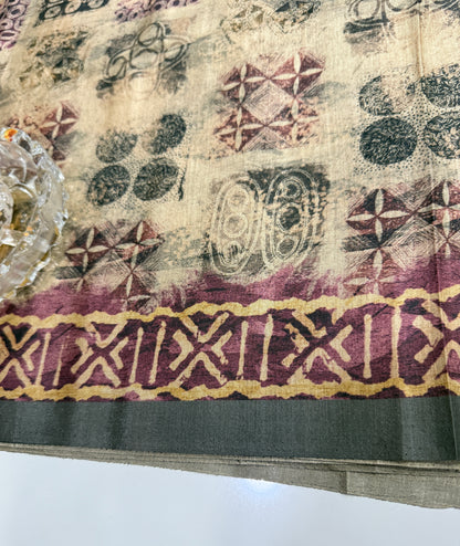 Semi Tussar Silk Saree with Ethnic Print Border and Tassel Pallu, Geometric Prints