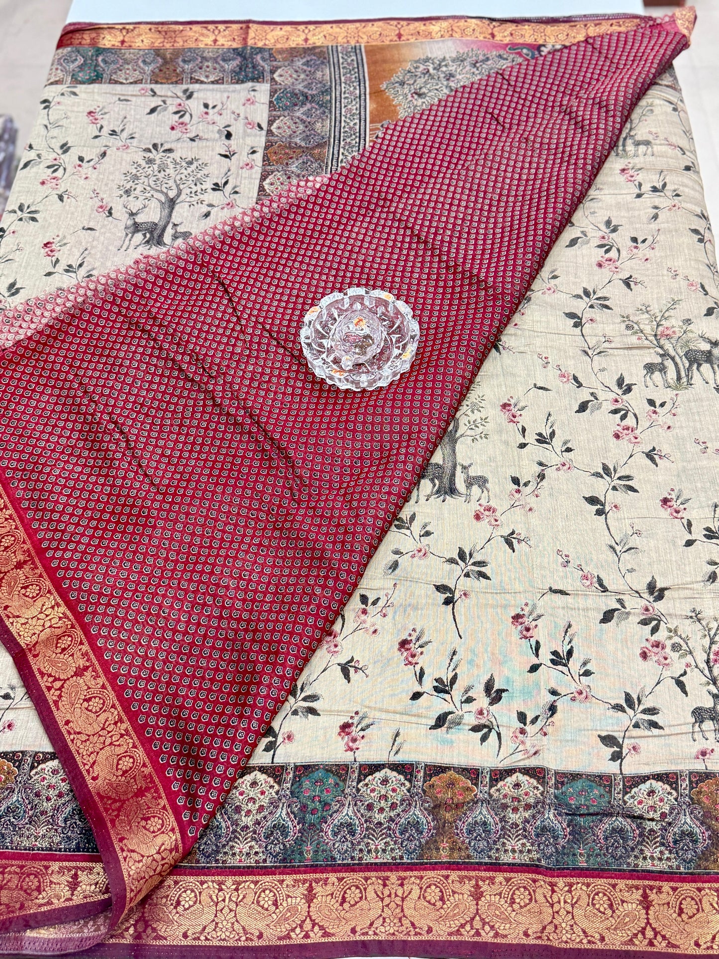 Chennuri silk style printed saree with traditional artwork border and unstitched blouse fabric for women