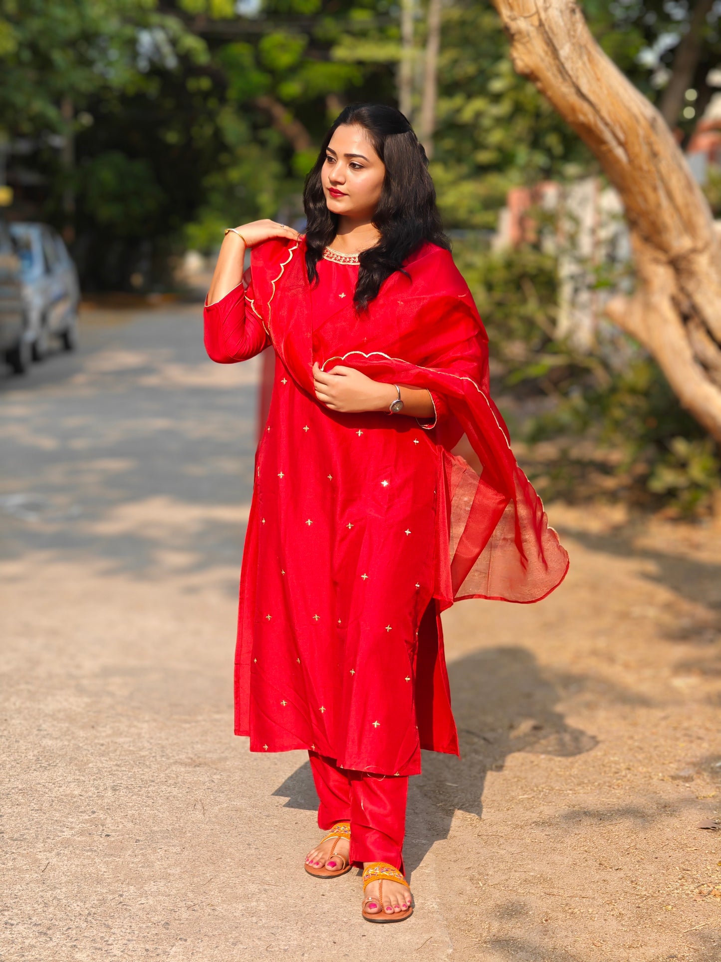 Red Chinnon Embellished Kurta with Pant and Dupatta – Premium 3-Piece Set (M–2XL)