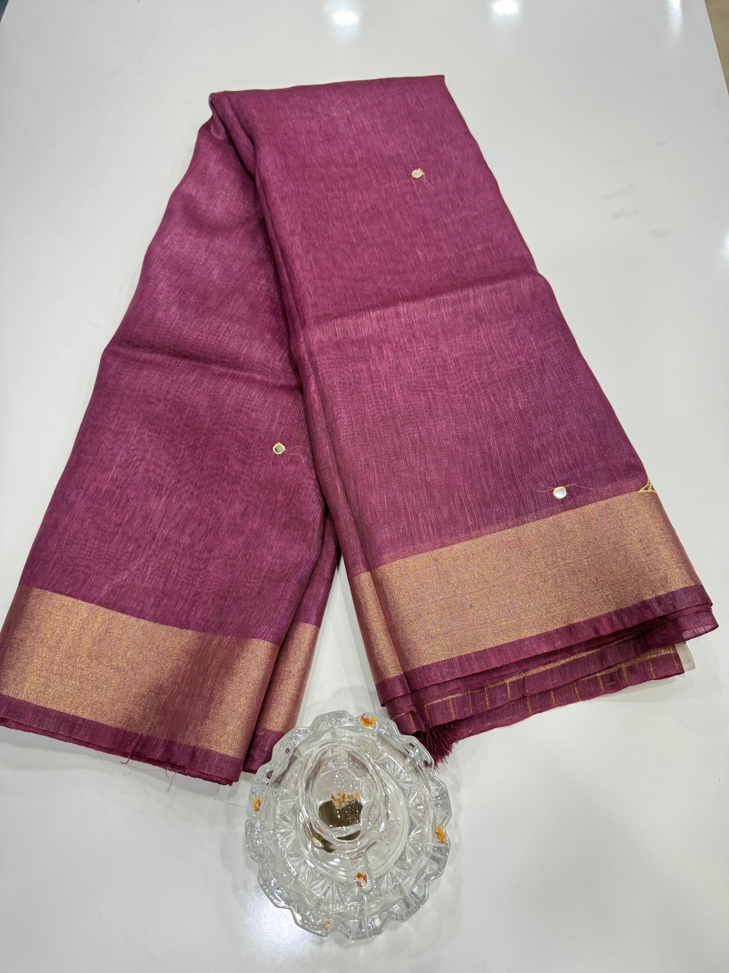 Pure Tissue 150 Count Linen Handloom Saree with Handwork and Running Blouse for Women