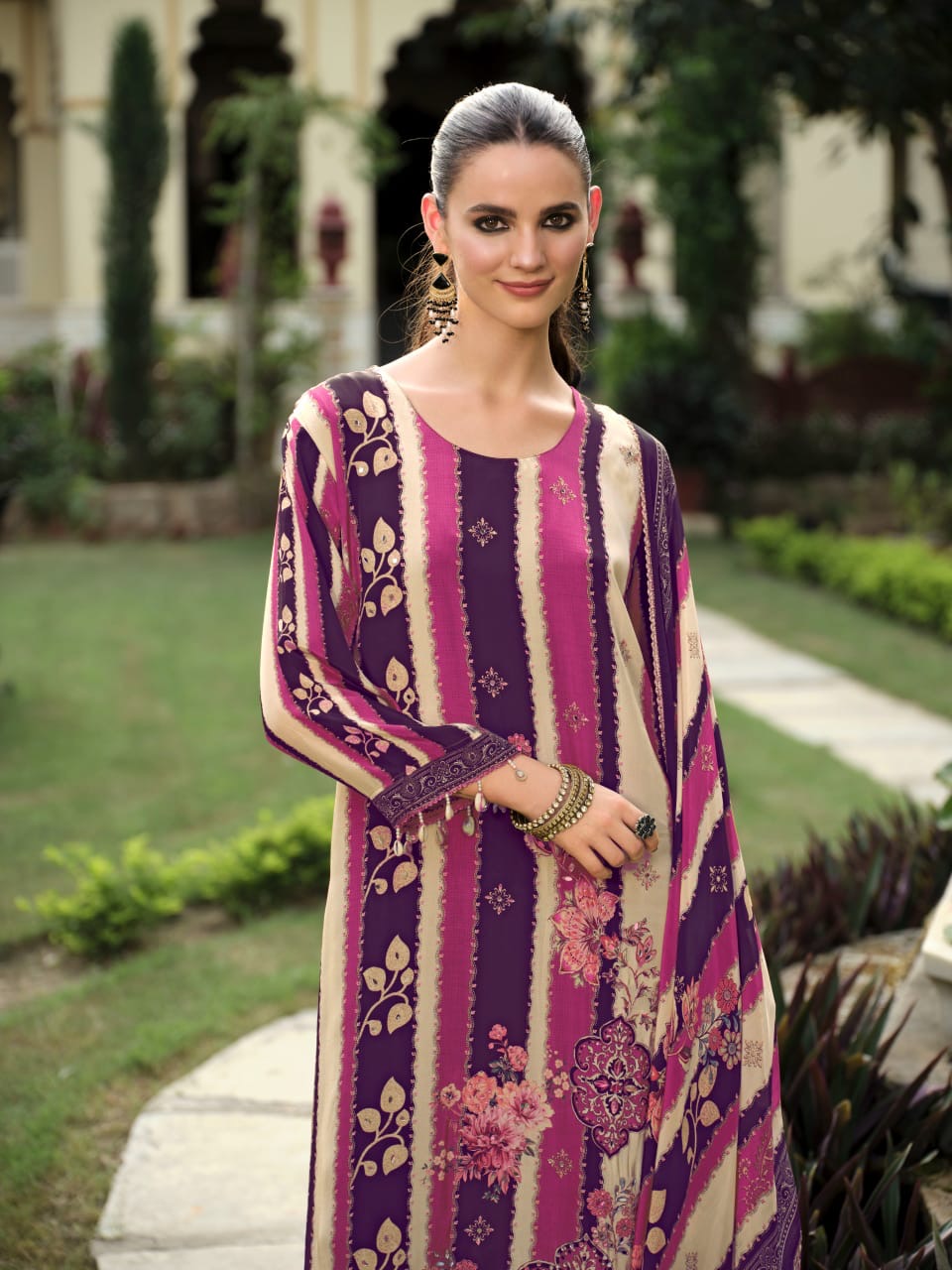 Crepe Kurta Pant Dupatta Set with Beautiful Detailing Work for Women – Sizes M to XXL