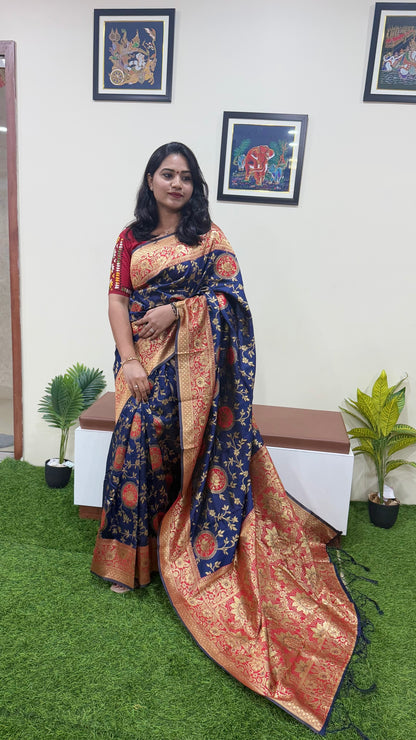 Banarasi Silk Blend Saree with Zari Woven Floral Motifs and Contrast Pallu – Navy Blue & Red