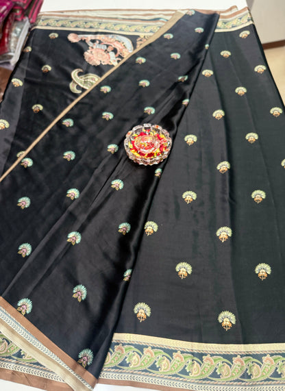 Printed Silk Saree with Matching Blouse – Lightweight Festive Saree for Women