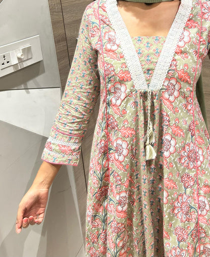 Printed Cotton Kurta Pant Dupatta Set with Lace Detailing and Kota Doria Dupatta for Women