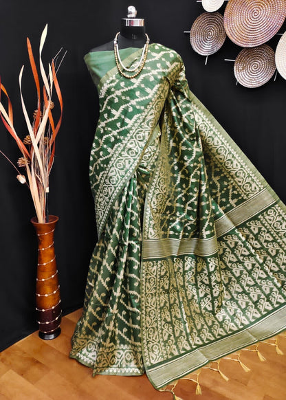 Banglori Handloom Raw Silk Saree with Weaving Pallu and Border for Women
