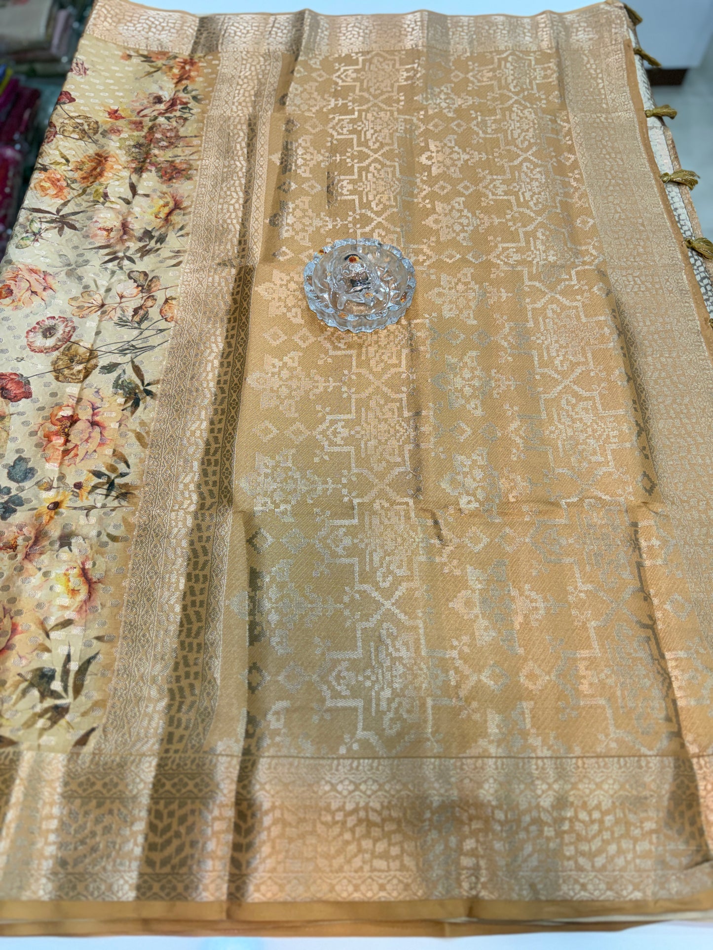 Georgette Silk Butti Saree with Rich Printed Pallu