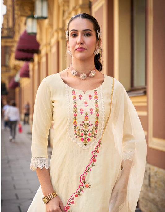 Women’s Self-Jacquard Silk 3-Piece Suit Set with Afghani Bottom and Organza Dupatta – XXL & 3XL