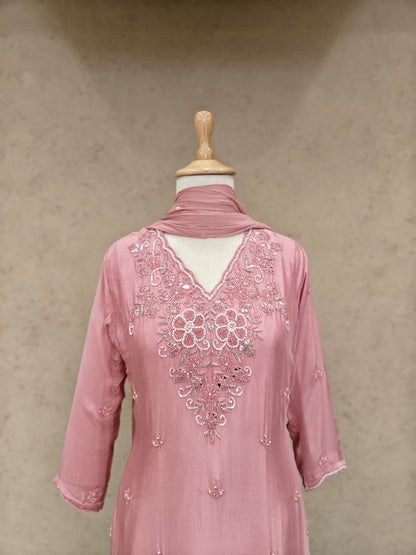 Women’s chinnon embroidered kurta set with lining, pant and dupatta, festive ethnic wear, size 38–44