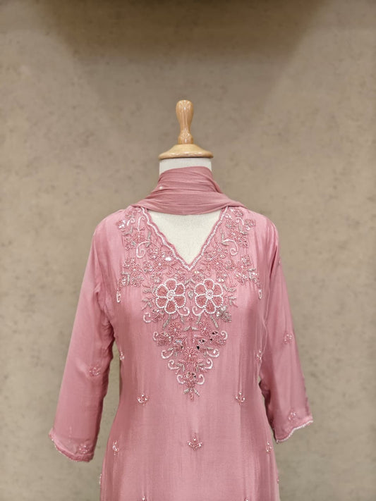 Women’s chinnon embroidered kurta set with lining, pant and dupatta, festive ethnic wear, size 38–44