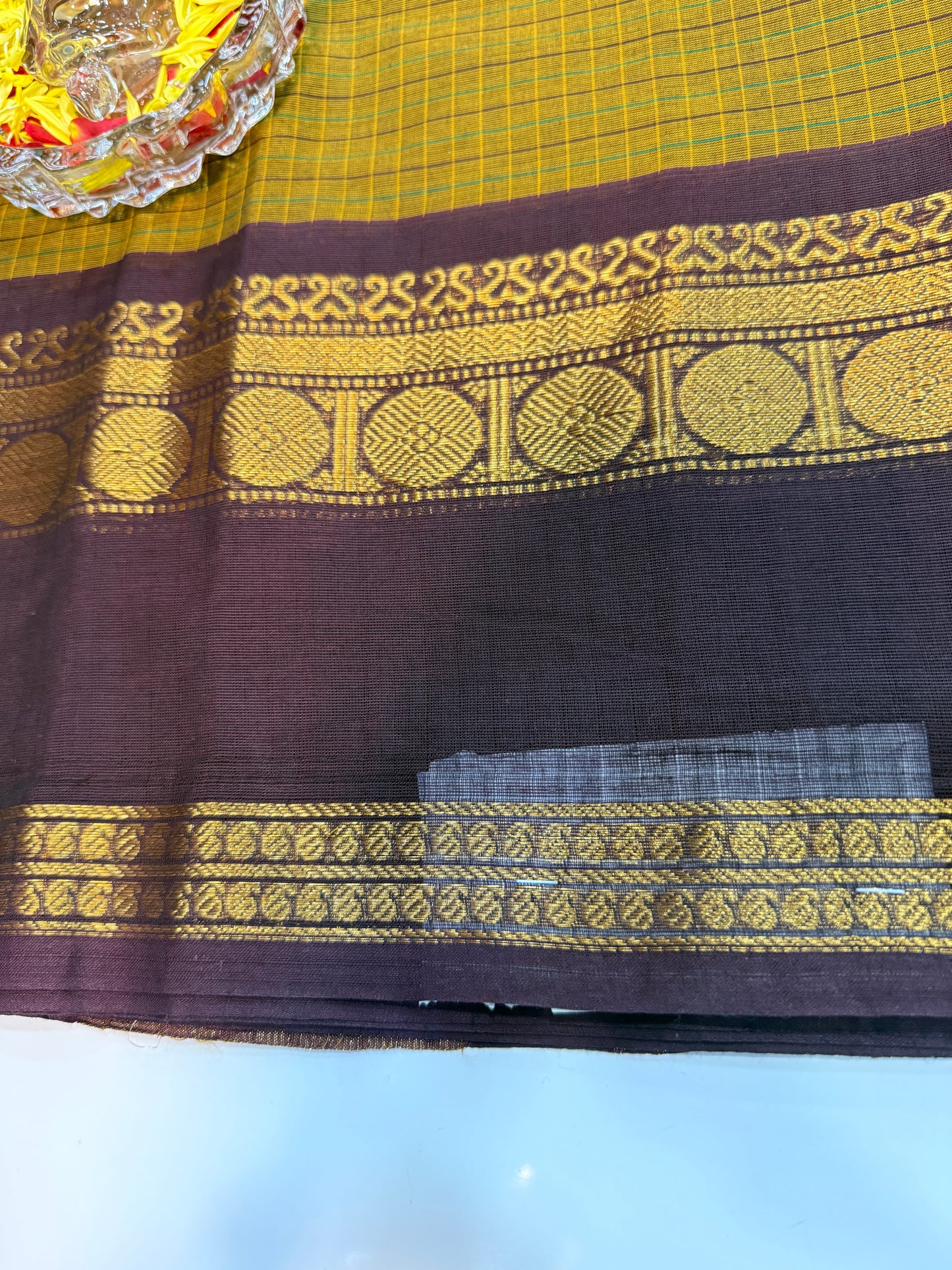 Kanchi cotton saree with checked putta design and zari thread border, 6.2m with running blouse, women’s traditional saree