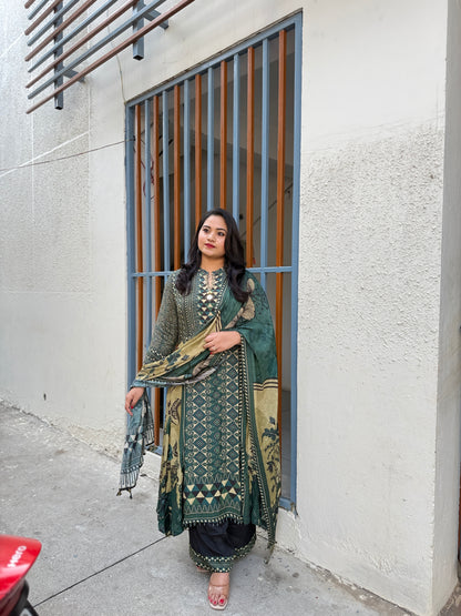 Women’s viscose silk printed kaftan kurta palazzo set with embellished neckline and cape sleeves, green, size 38–44