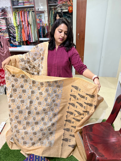 Kota Stripe Cotton Saree with Blouse Piece – Lightweight Traditional Saree for Women