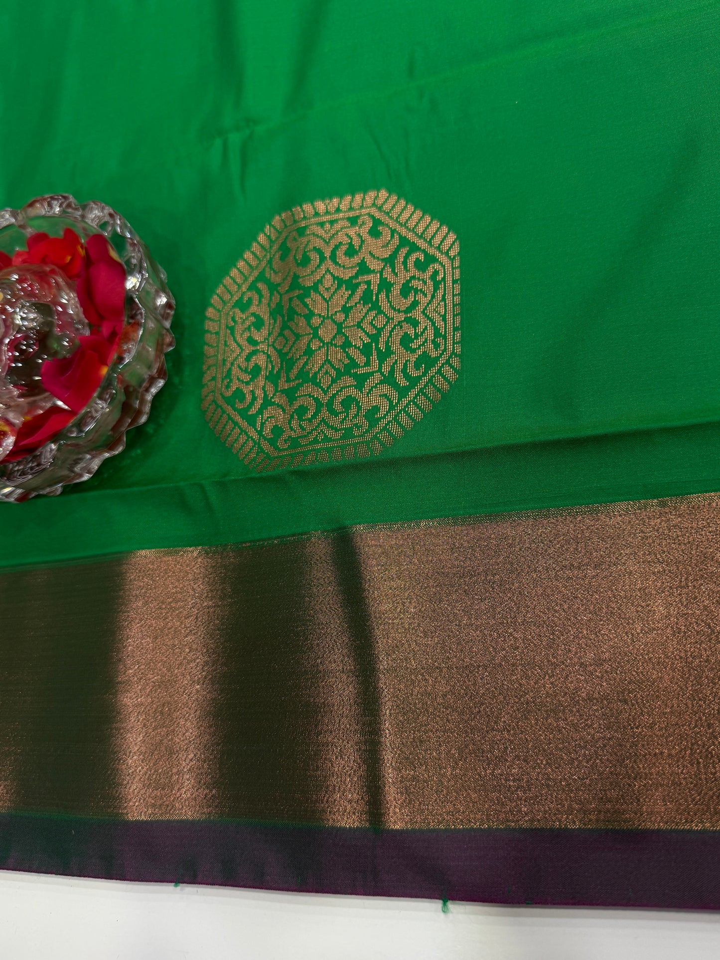 Kanchi Soft Silk Saree with Zari Weaving and Traditional Motifs – Wedding and Festive Wear