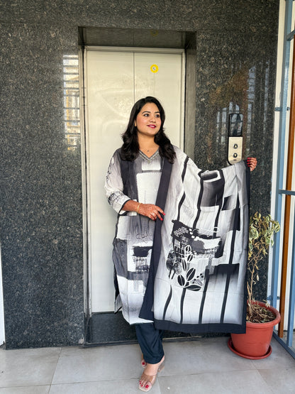 Women's Muslin Handwork Kurta Pant Dupatta Set with Lining – M to XXL