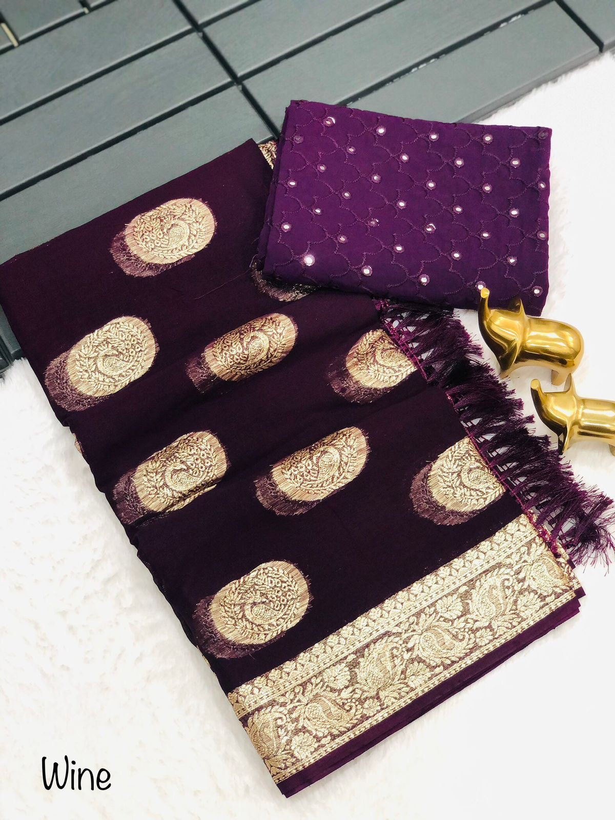 Women’s Pure Viscose Georgette Saree with Gold Zari Weaving, Zalar Pallu and Foil Mirror Work Blouse