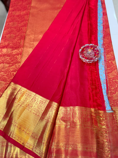 Bright Red Handloom Mulberry Silk Saree with Gold Zari Weaving and Blouse Piece for Women
