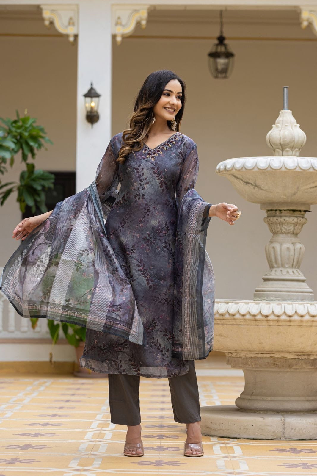 Organza Kurta Pant Dupatta Set with Beautiful Detailing Work – M to XXL