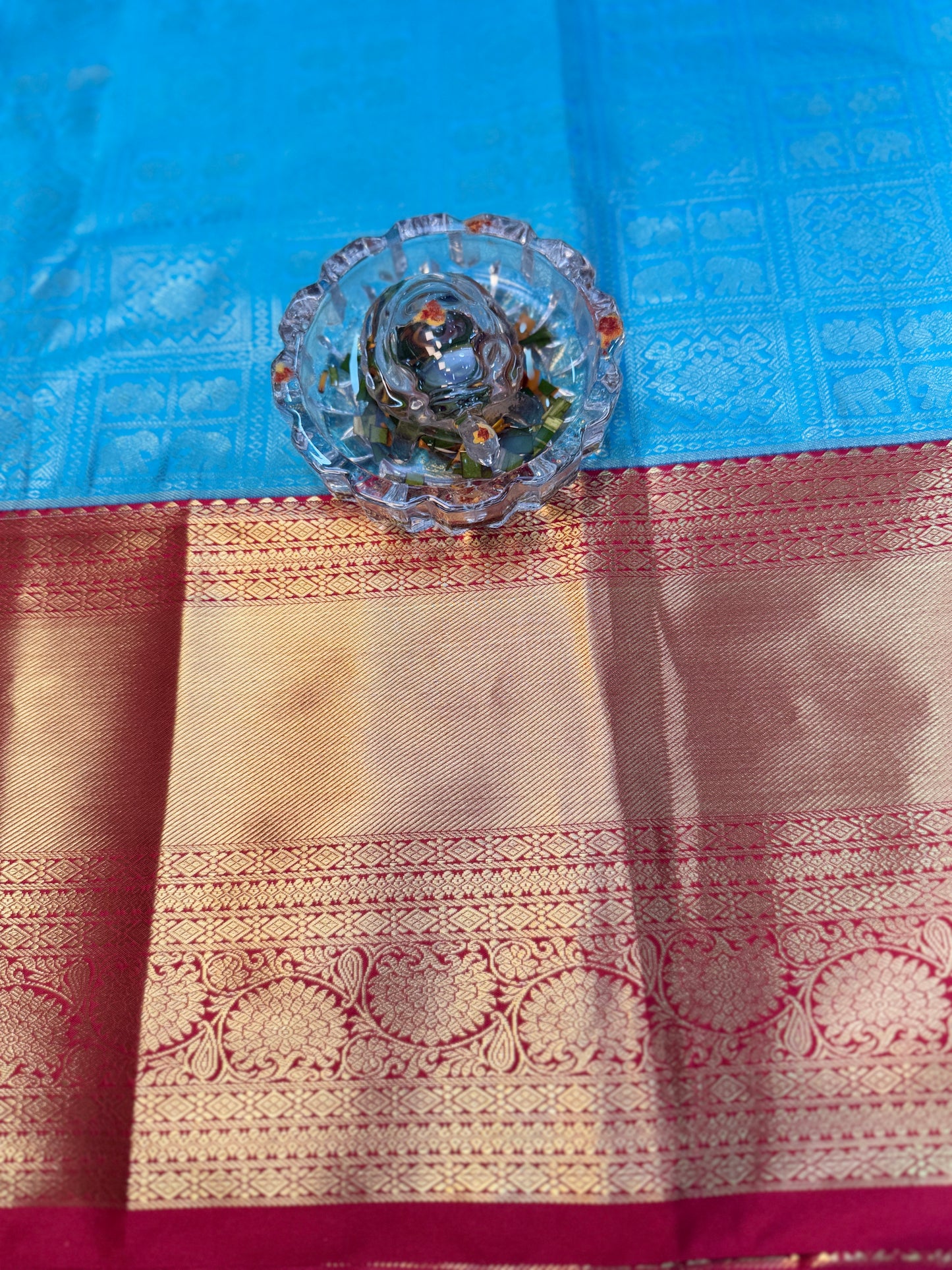 Semi Kanchi Pattu Brocade Saree with Zari Weaving and Contrast Border – Festive Wear