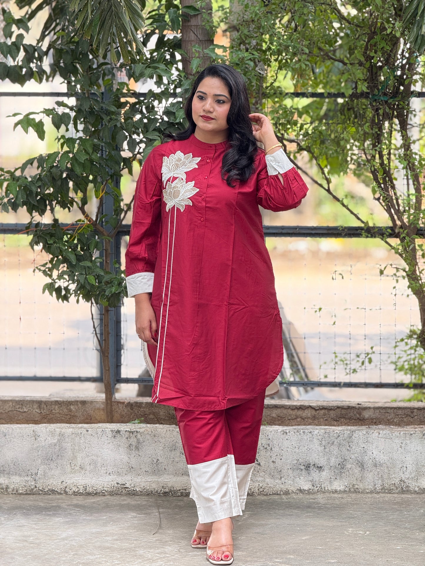 Printed Chanderi Co-ord Set with Pleated Neckline and Zari Embroidery – Women’s Ethnic Wear