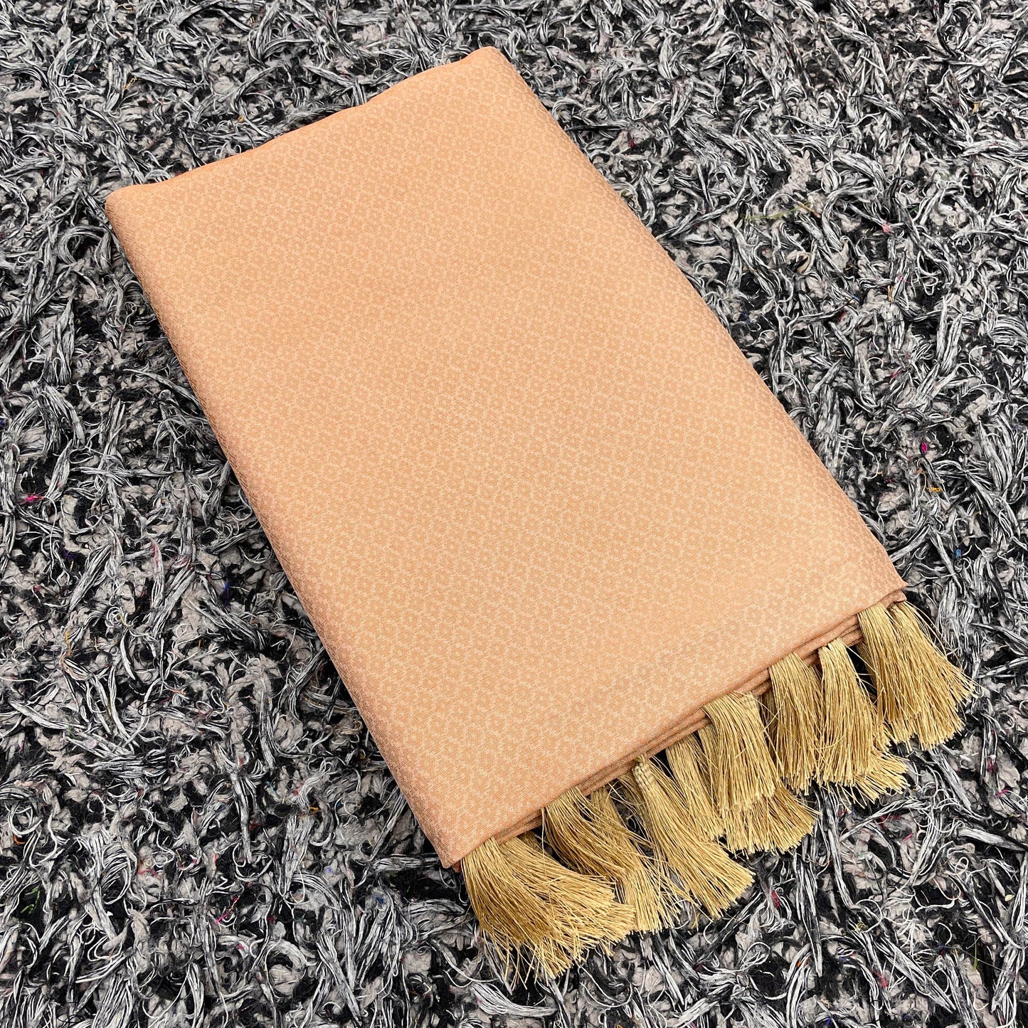 Kubera Pattu Silk Saree with Plain Body and Rich Contrast Border – Festive Wear for Women