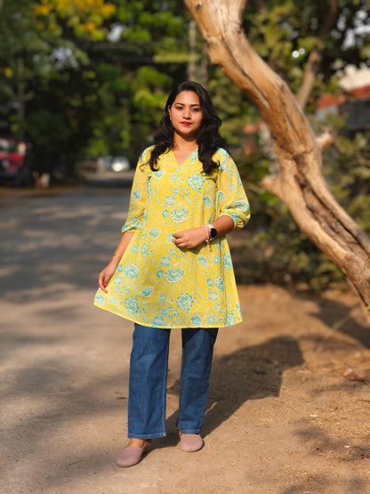 Lime Green Floral Printed Georgette Tunic with V-Neck and Three-Quarter Sleeves for Women
