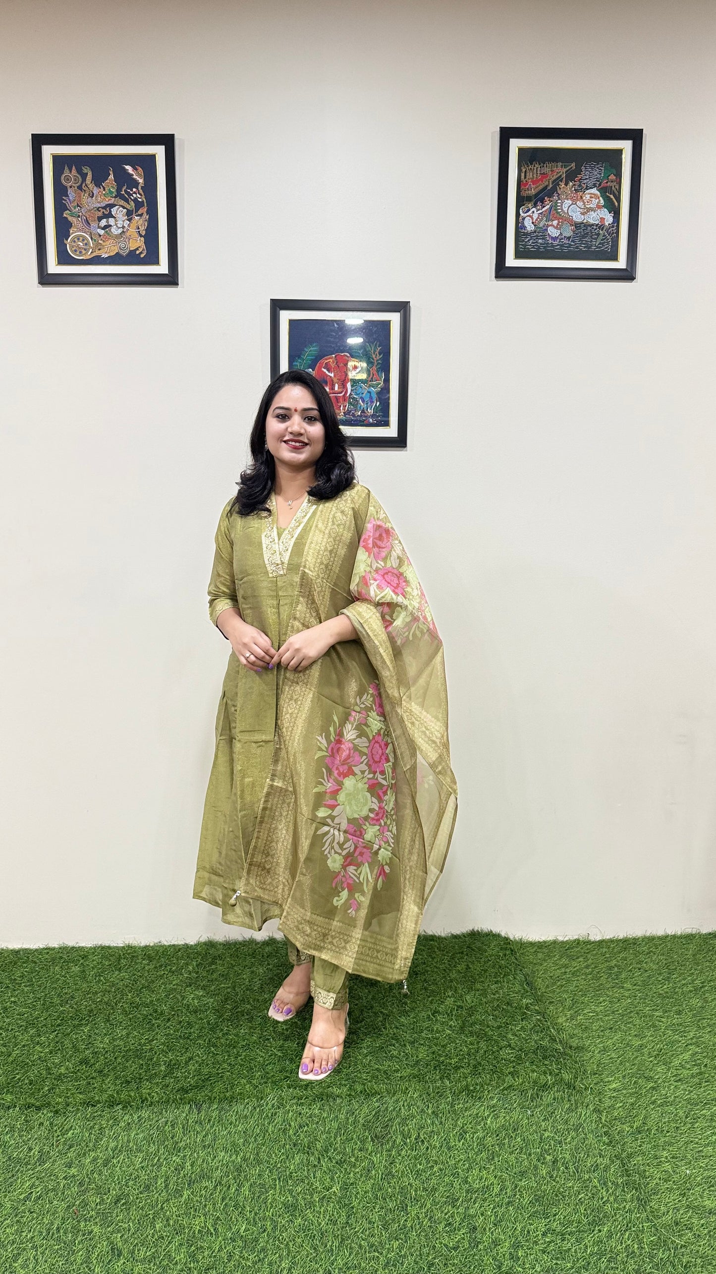 Pure Tissue Kurta Pant Dupatta Set with Intricate Handwork – Sizes L to XXL