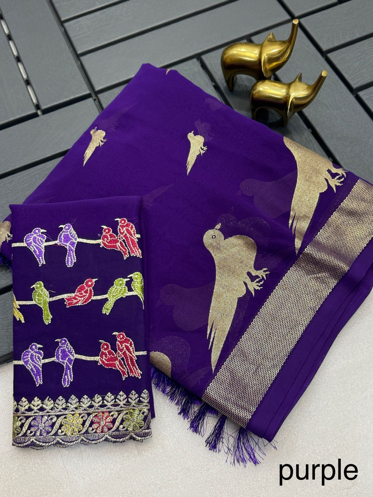 Georgette Foil Print Saree with Zalar Pallu and Embroidered Blouse for Women – Festive Wear