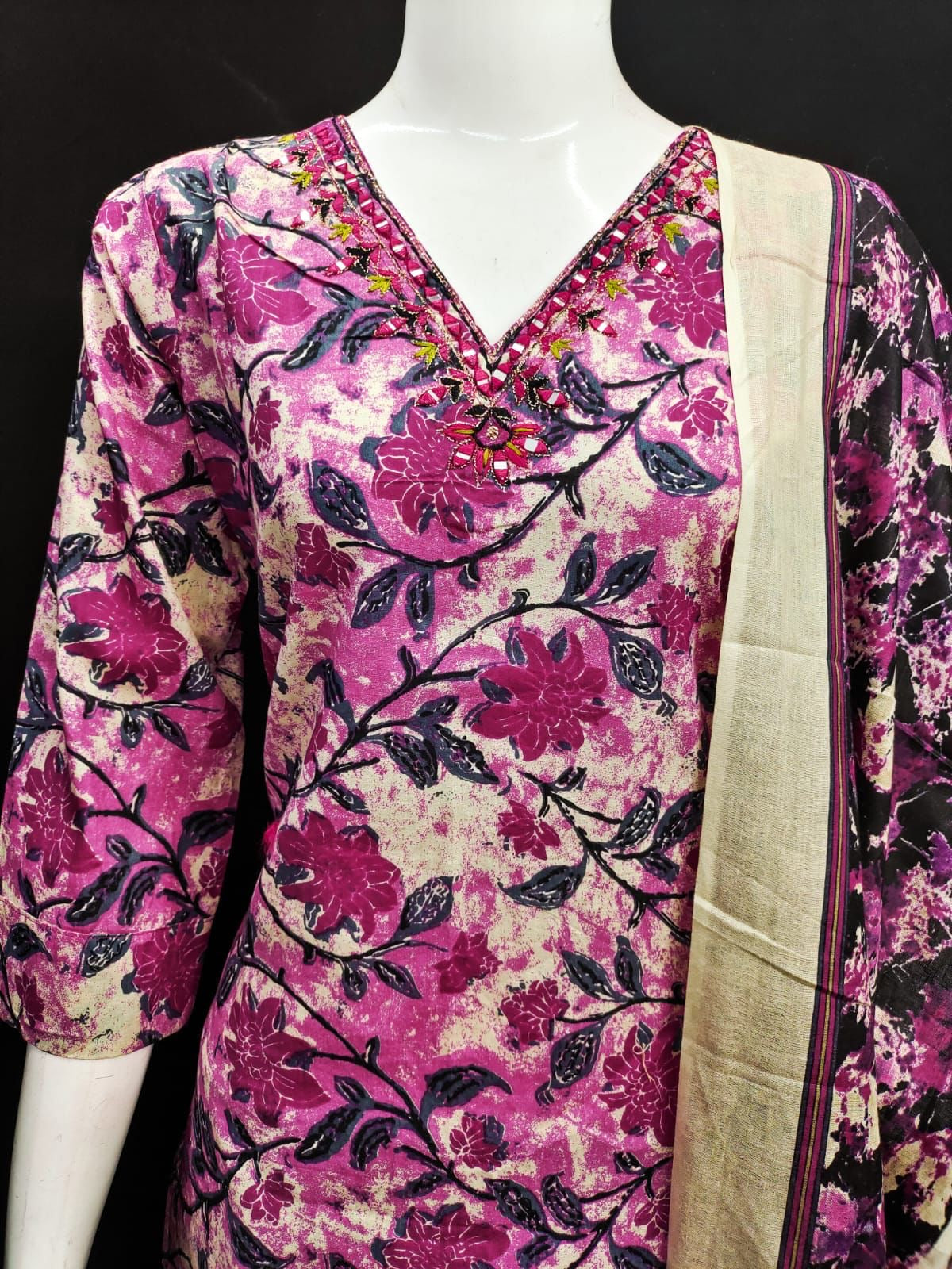 Cotton Kurti Pant Dupatta Set with Handwork and Mirror Detailing for Women