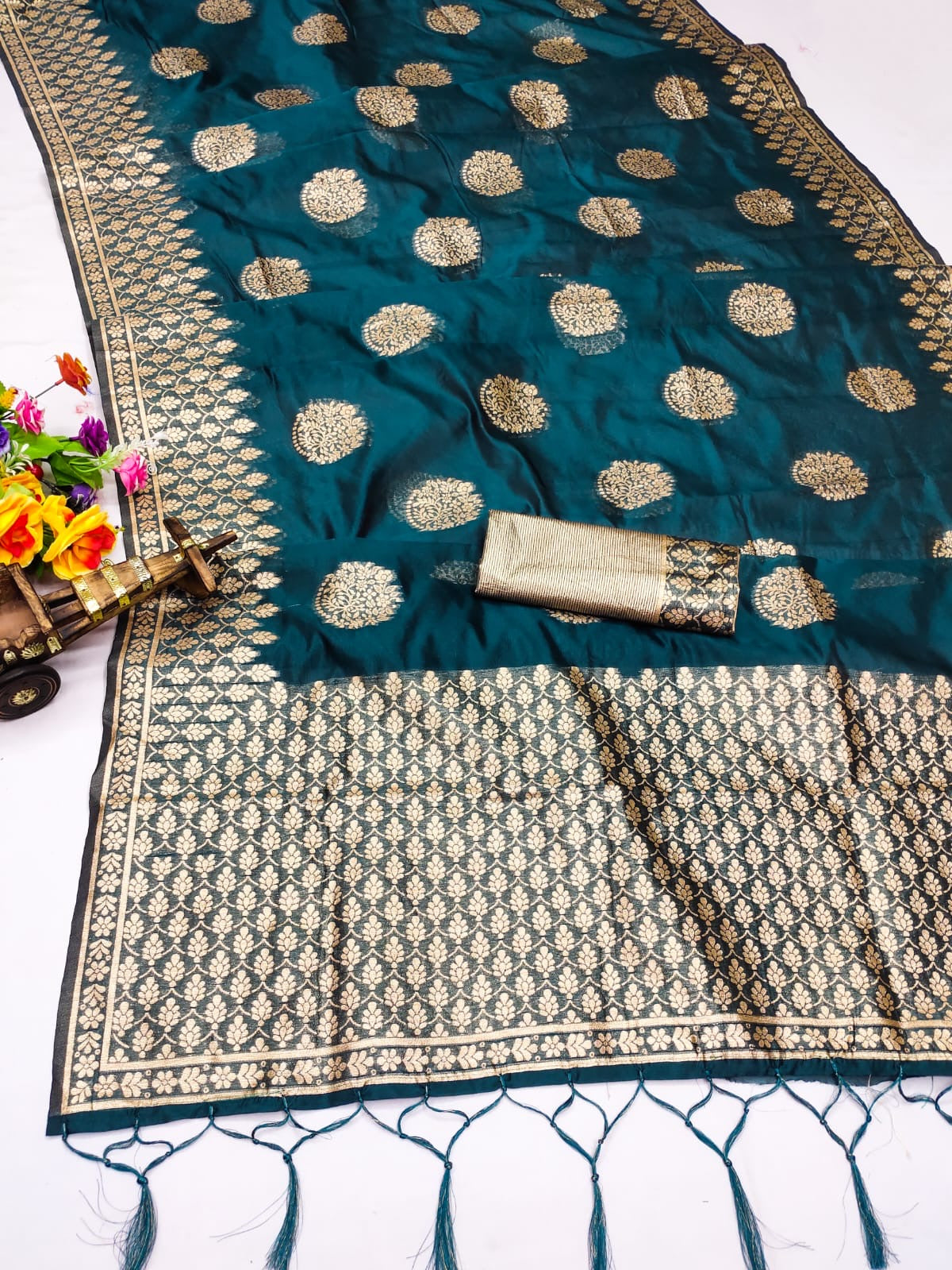 Organza Silk Zari Weaving Saree with Golden Butties, Silver Zari Pallu & Brocade Blouse